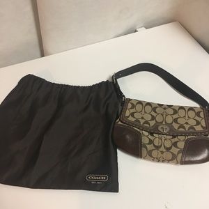 Coach HOBO bag in signature print, EUC